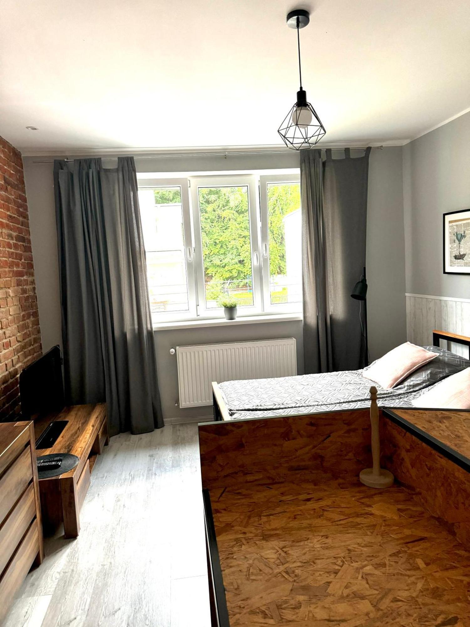 Apartment Totugdynia 7 *